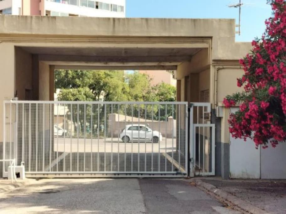 Toulon Est La Valette Studio 35M2 Dominant Parking Proche Mer 아파트 외부 사진